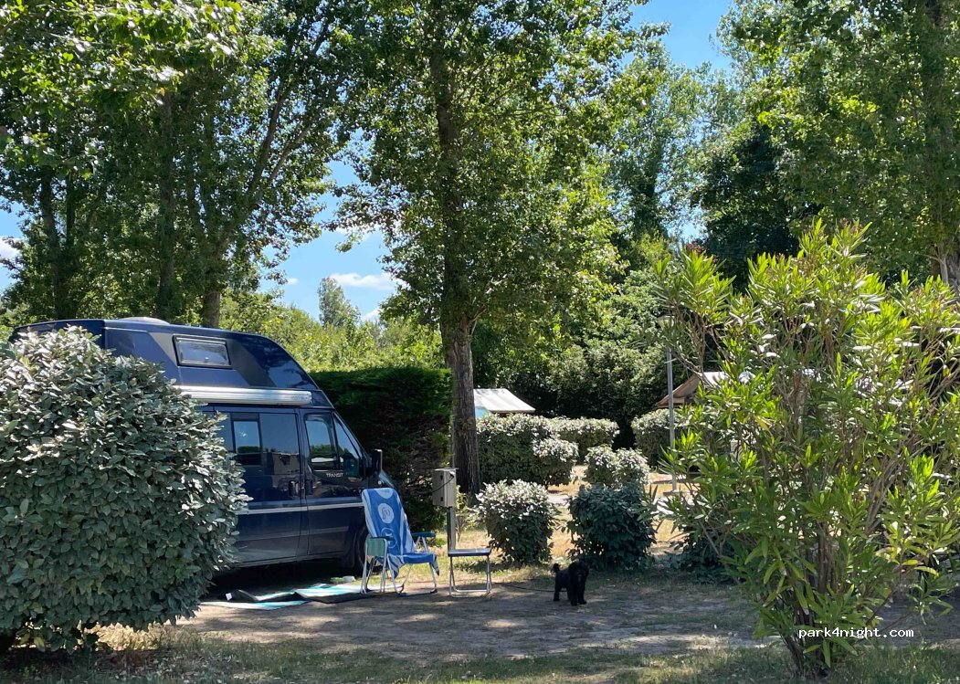 Flower Camping le Bois d'Amour — foto 3