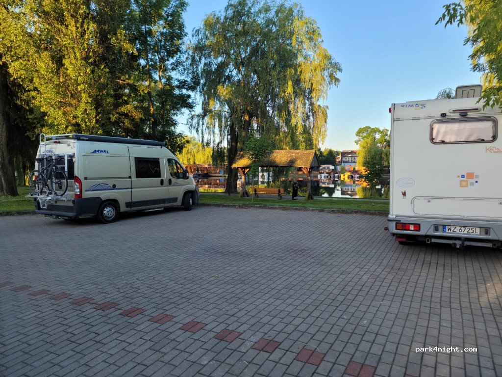 (16-300) Augustów - 60A Portowa — foto