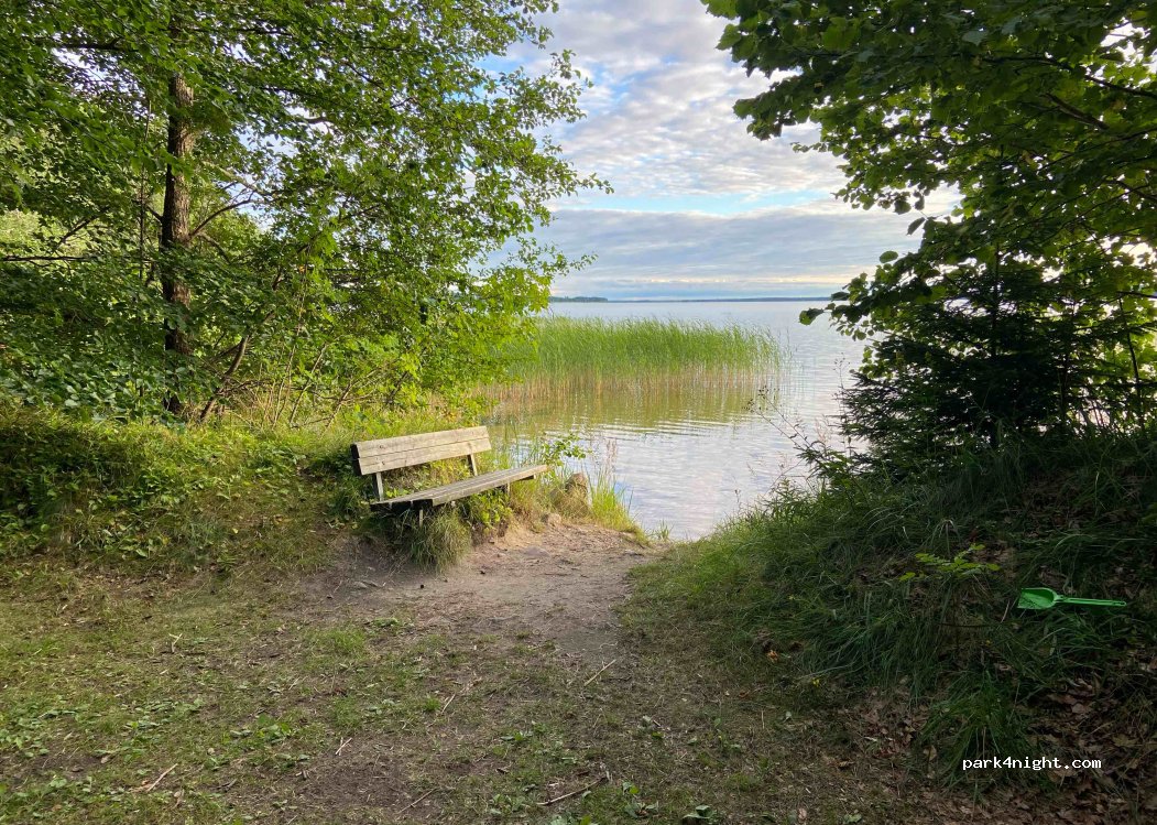 (546 94) Undenäs - Unnamed road — foto 2