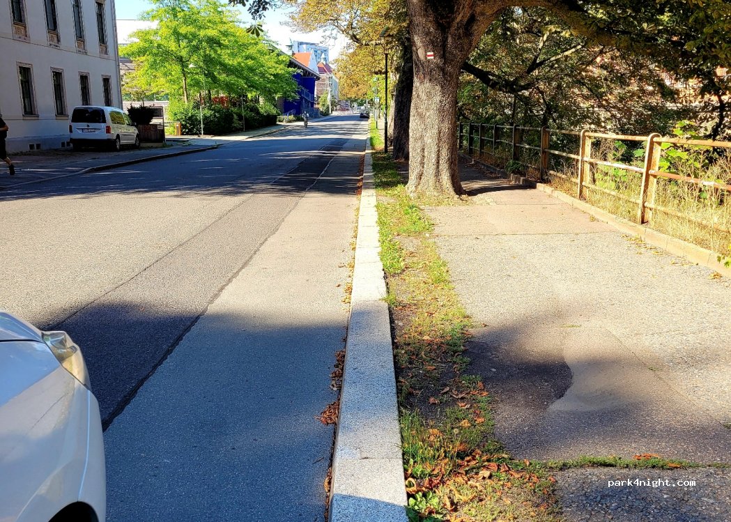 (09111) Chemnitz - Fabrikstraße — foto