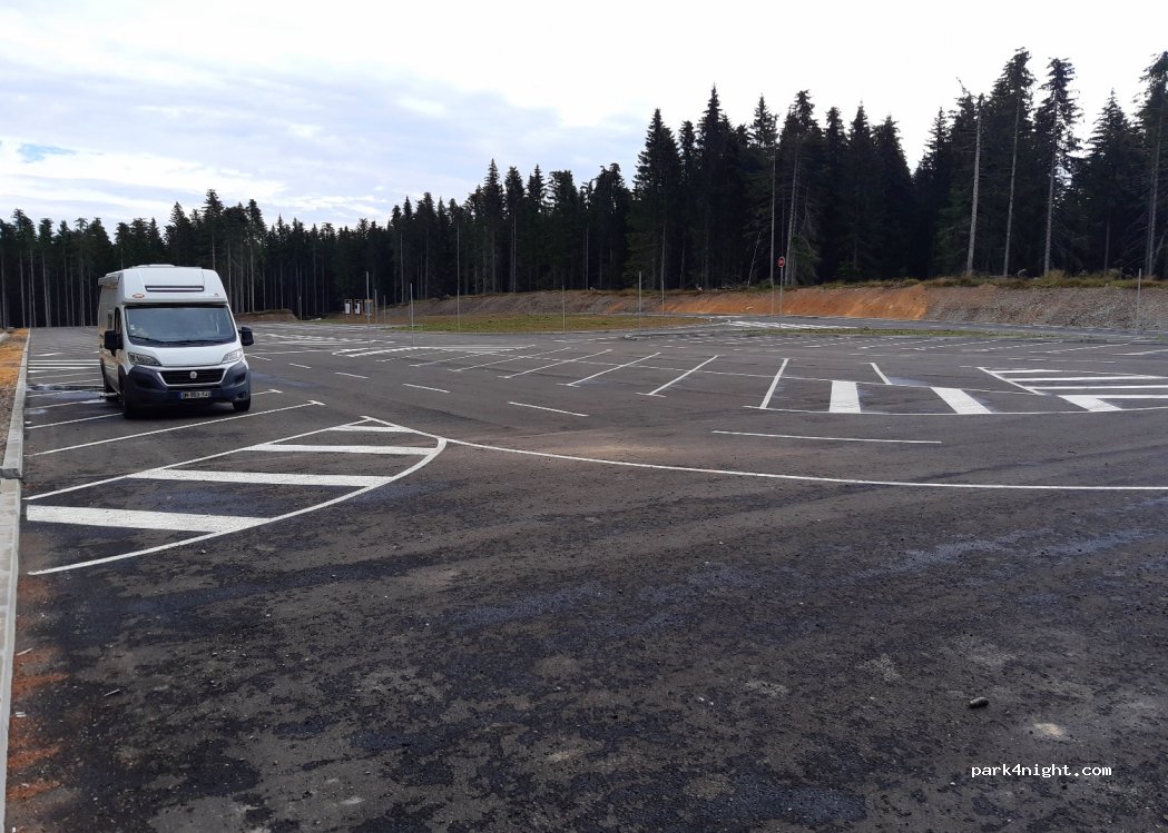 (78GR+JW) Brusnik - Unnamed Road — foto