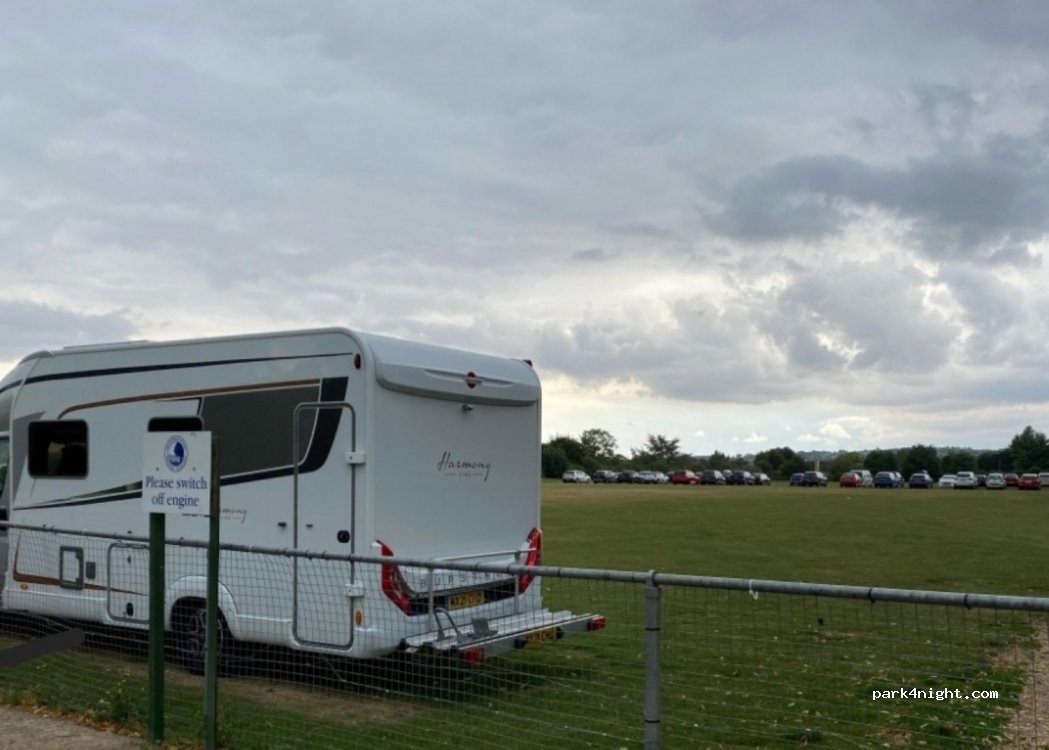 (GL54 2HE) Bourton-on-the-Water - Station Road — foto