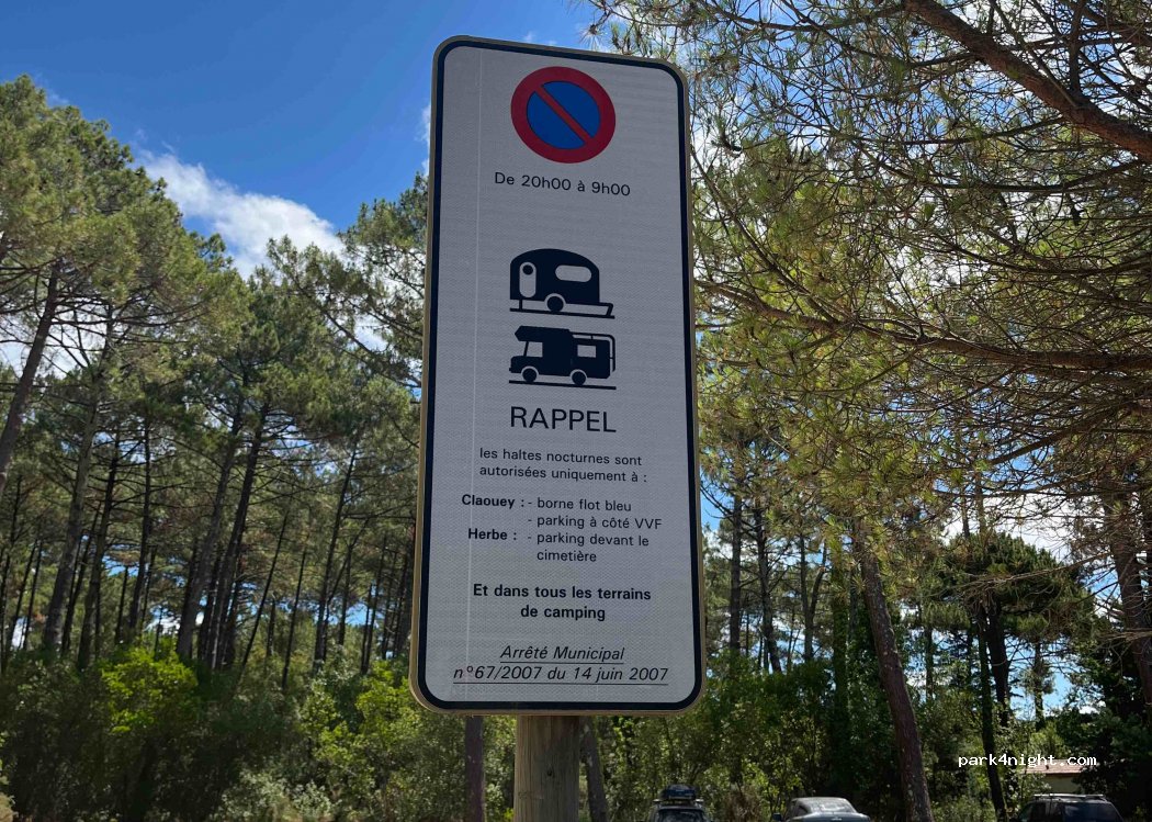 (33950) Lège-Cap-Ferret - 2 Avenue du Général de Gaulle — foto