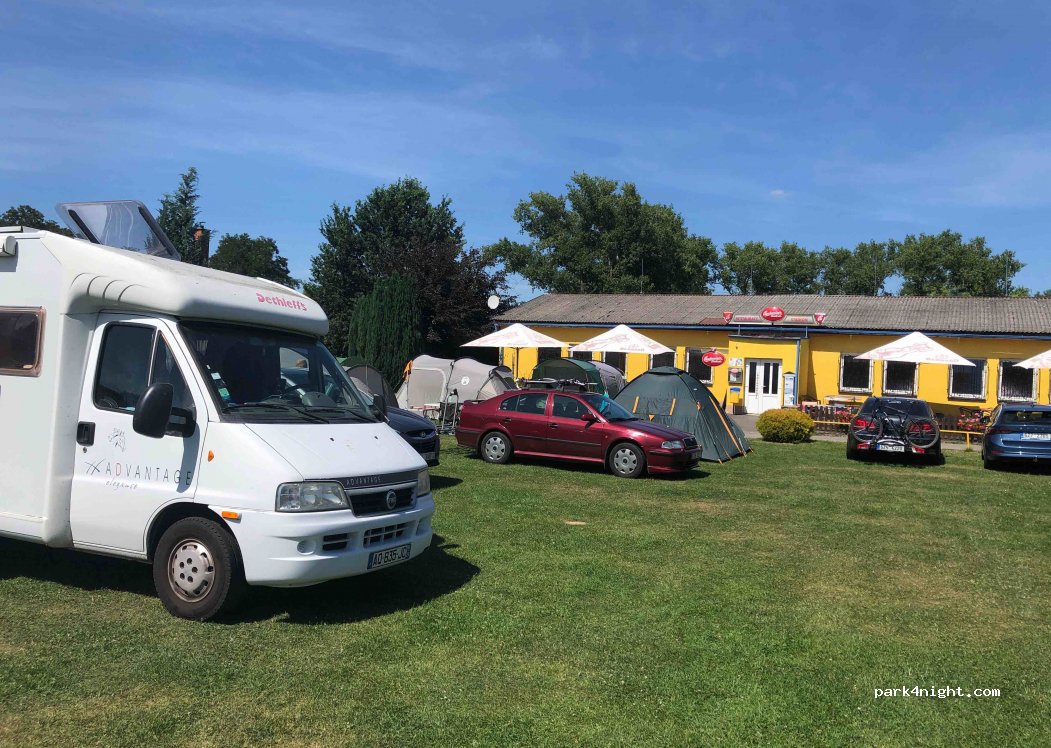 Autokemp-ubytovna SK Mšeno — foto 2