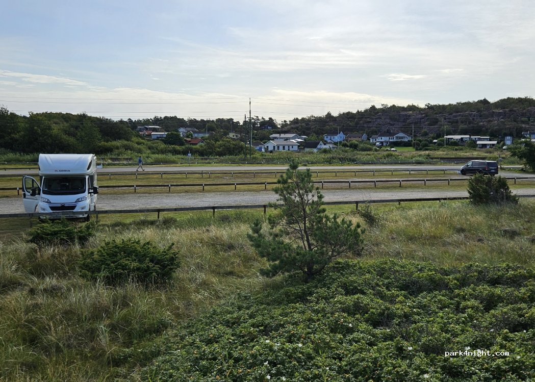 (432 65) Väröbacka - 2 Håleviksvägen — foto