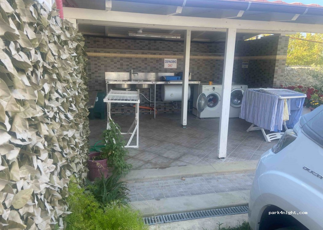 Rezidenca Cekodhima Camping — foto