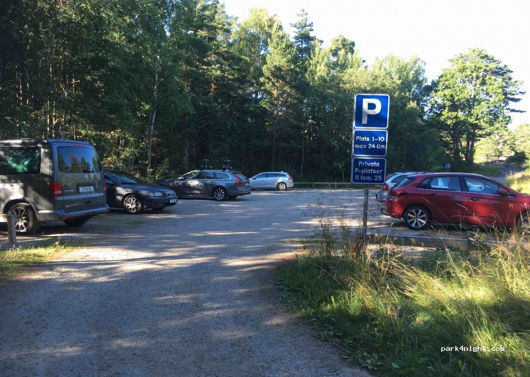 (452 96) Strömstad - 1 KEVIKSVÄGEN — foto 3