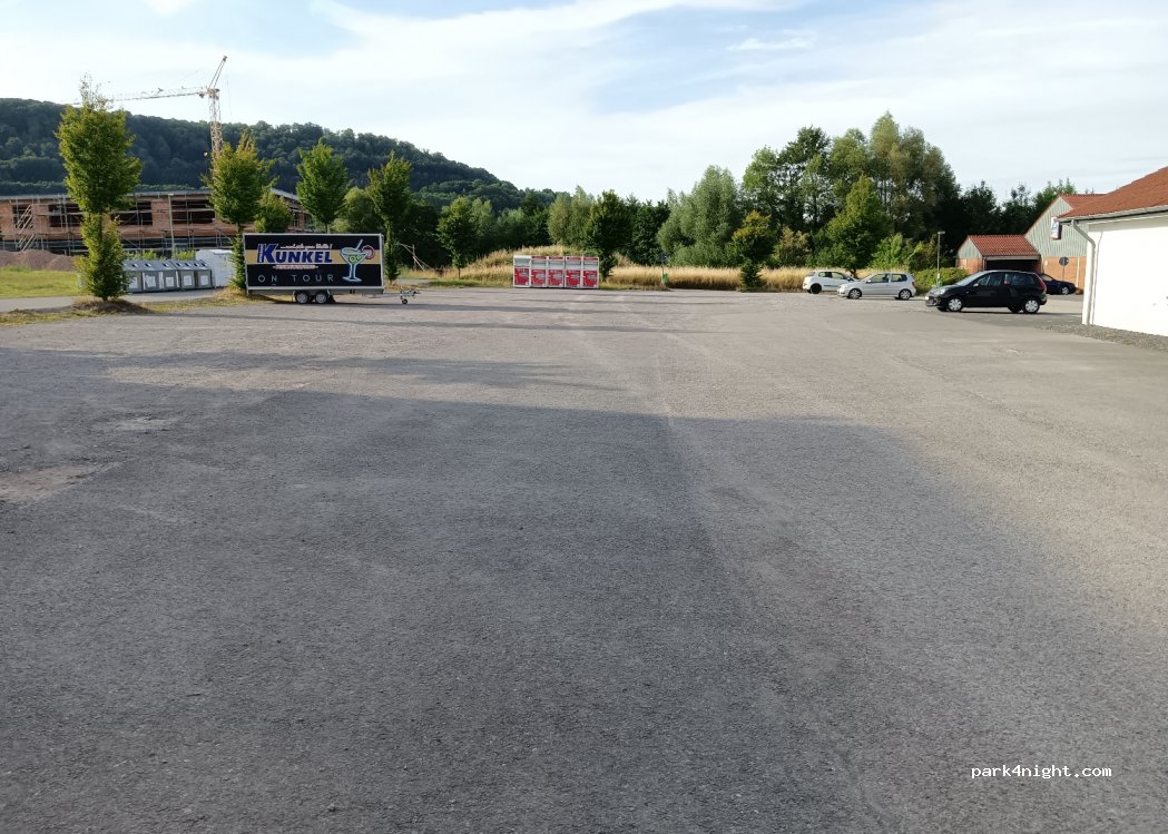 (33014) Bad Driburg - 4 Am Siedlerplatz — foto 2
