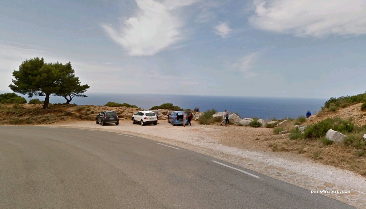 (13260) Cassis - Route des Crêtes — foto