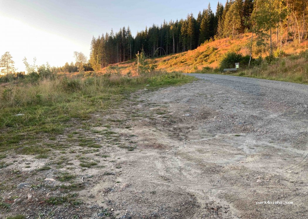 (2092) Minnesund - Unnamed Road — foto