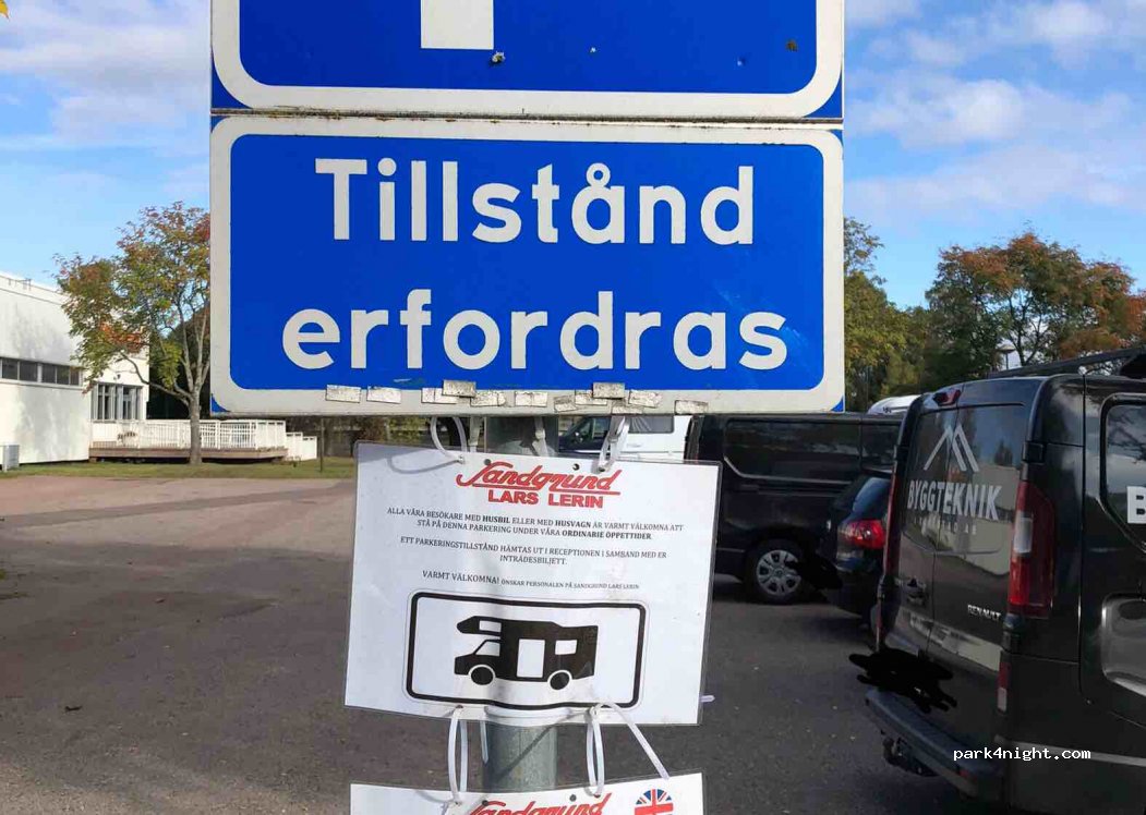 (652 24) Karlstad - 28 Västra Torggatan — foto 2