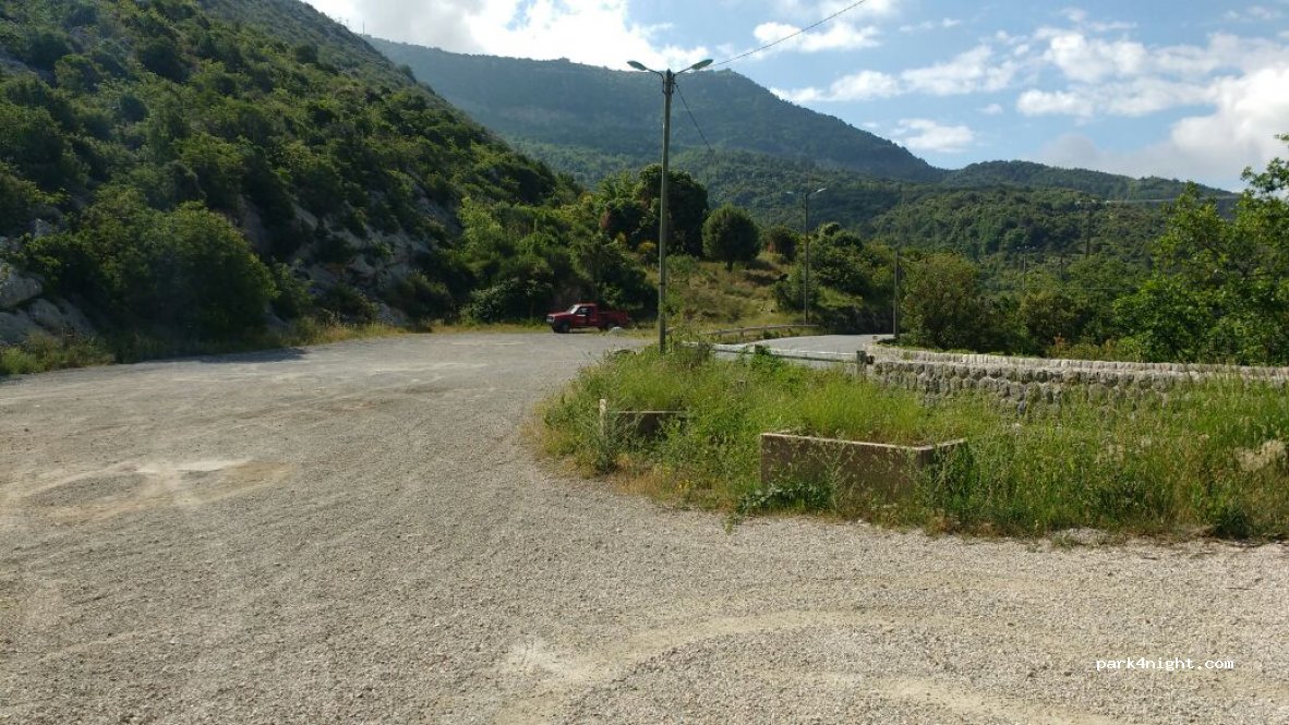 (06440) Peille - 606 Chemin Départemental Chemin Départemental 53 — foto