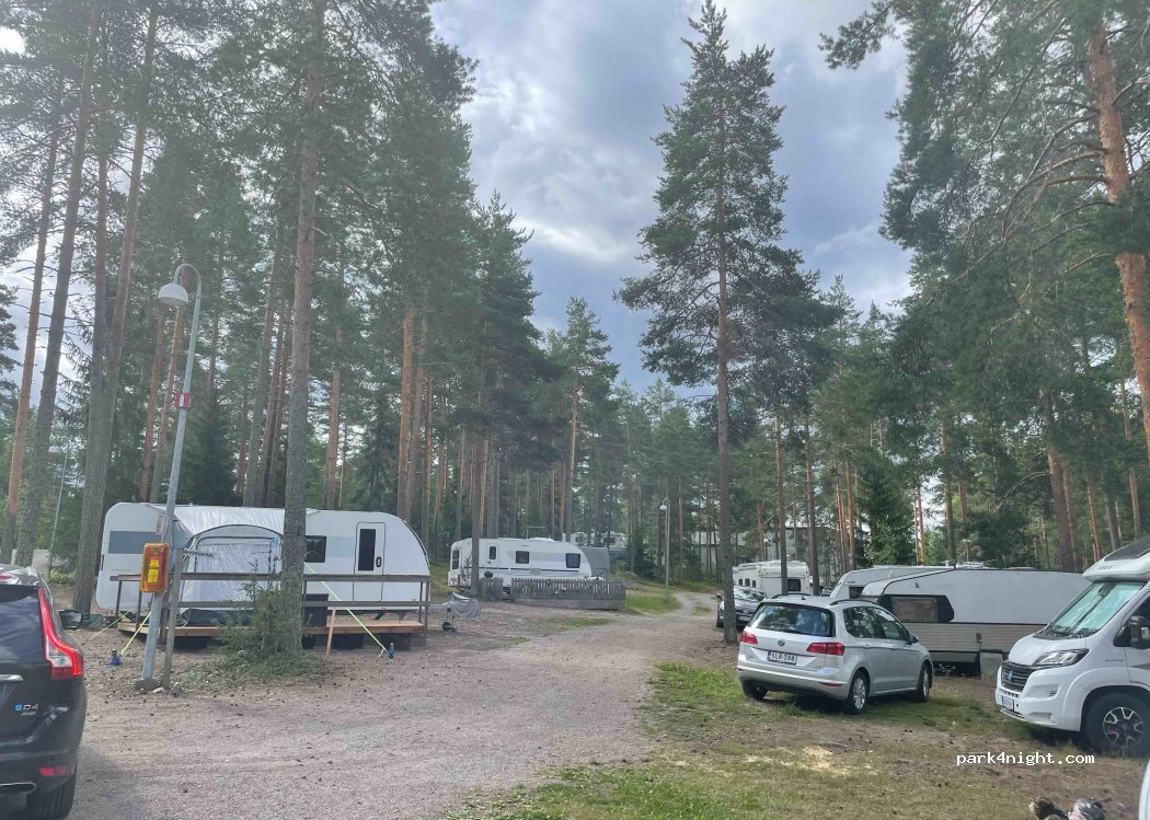 SF Caravan Sääksi — foto 2