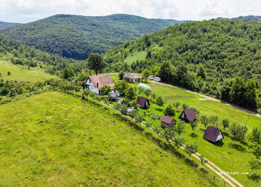 DAScamping Vârciorog — foto 3