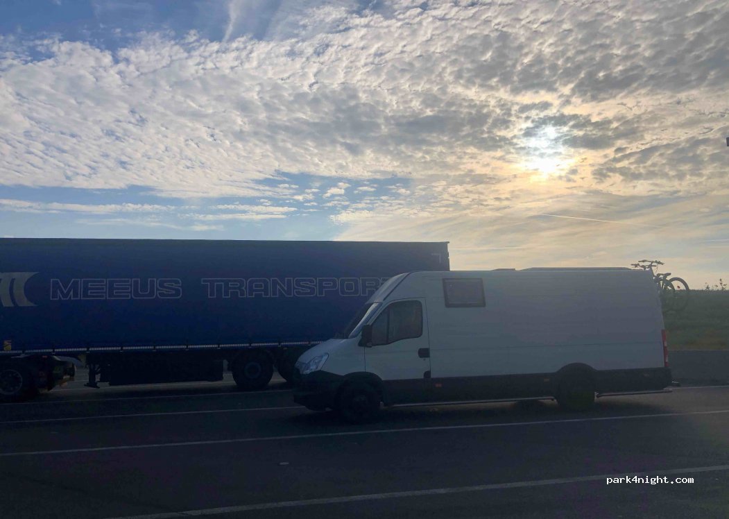 (95470) Survilliers - A1 — foto