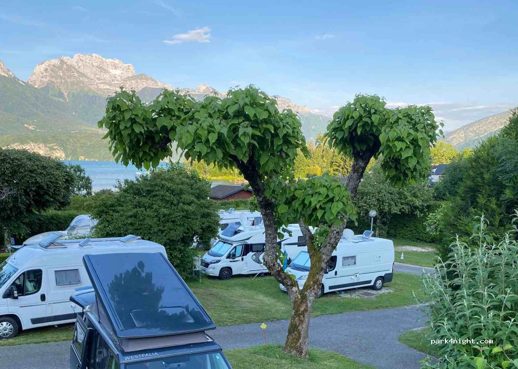 Camping Onlycamp - Au Cœur du Lac — foto