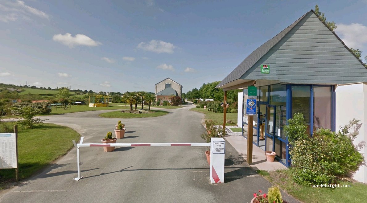 Camping Au Bois du Cé — foto