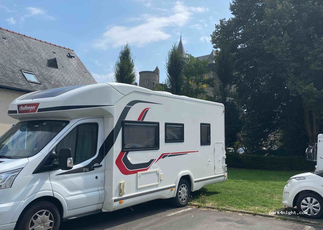 (35500) Vitré - Rue Pasteur — foto