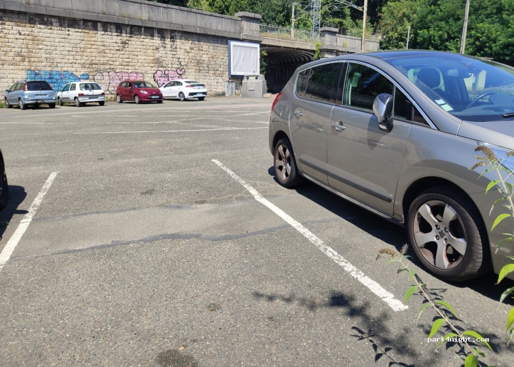 (76240) Bonsecours - 57 Rue de la République — foto 2
