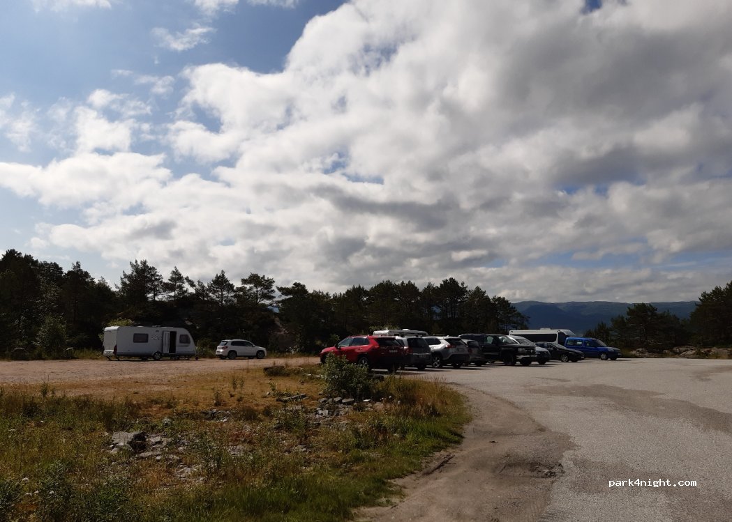 (6953) Leirvik i Sogn - 24 Primær Fylkesveg 57 — foto