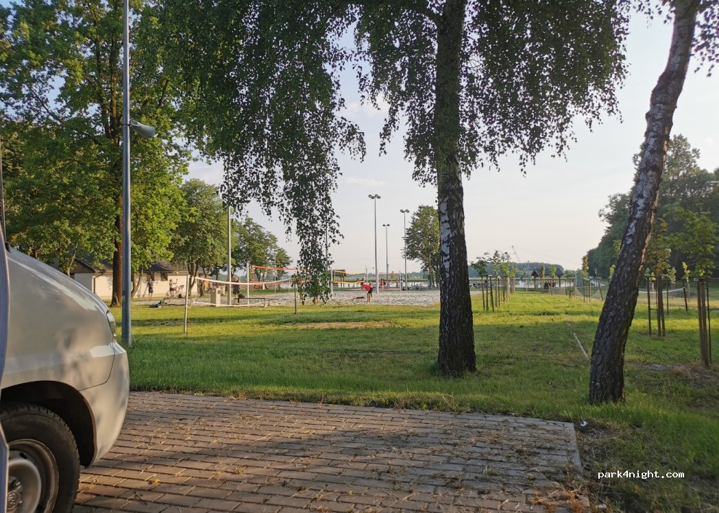 (21-400) Łuków - 1C Wypoczynkowa — foto 3