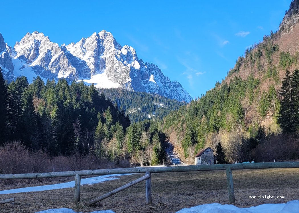 (33020) Forni Avoltri - SR 355 — foto 4