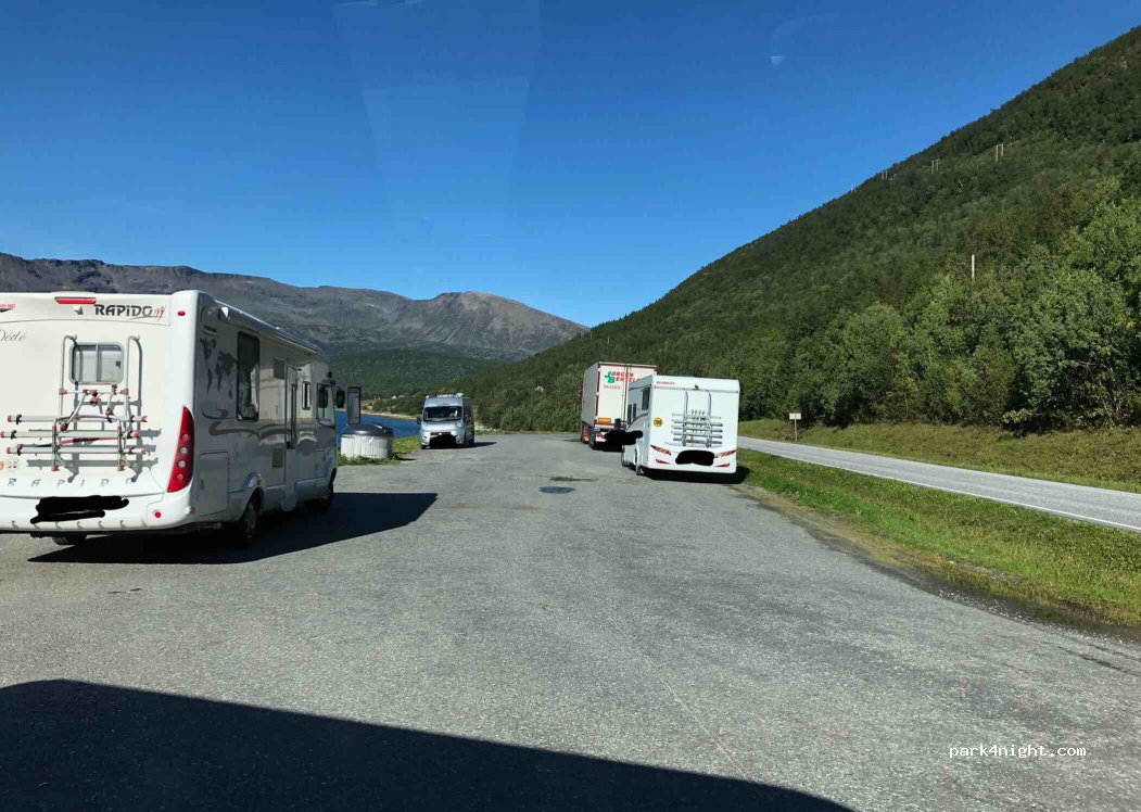 (9161) Burfjord - Kvænangsveien — foto 2