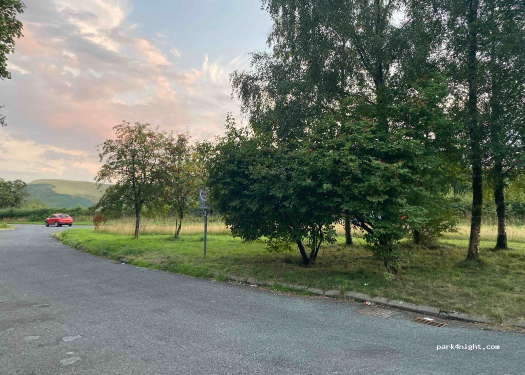(SY18 6RX) Llanidloes - A470 — foto