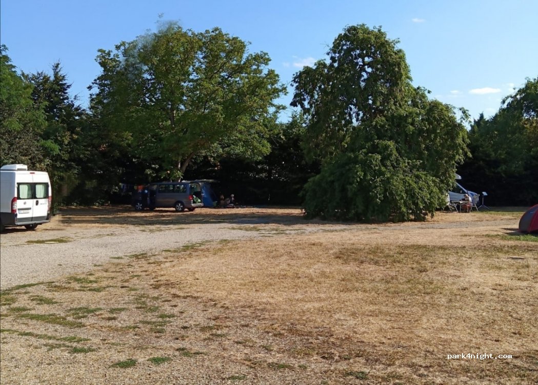 P. Weinmann Campingplatz — foto