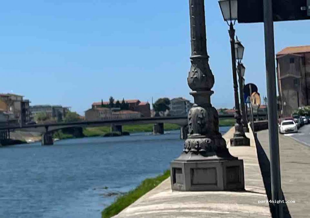 (56126) Pisa - 16 Lungarno Ranieri Simonelli — foto