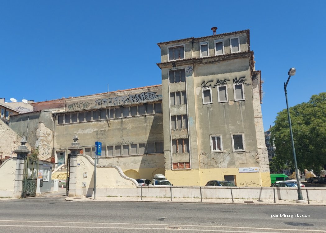 (1000-098) Lisbon - 171 Avenida Almirante Reis — foto