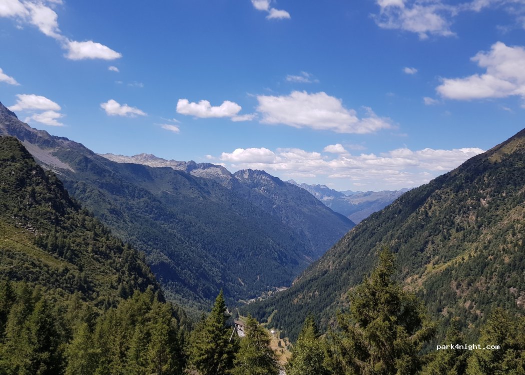 (25040) Saviore dell'Adamello - — foto