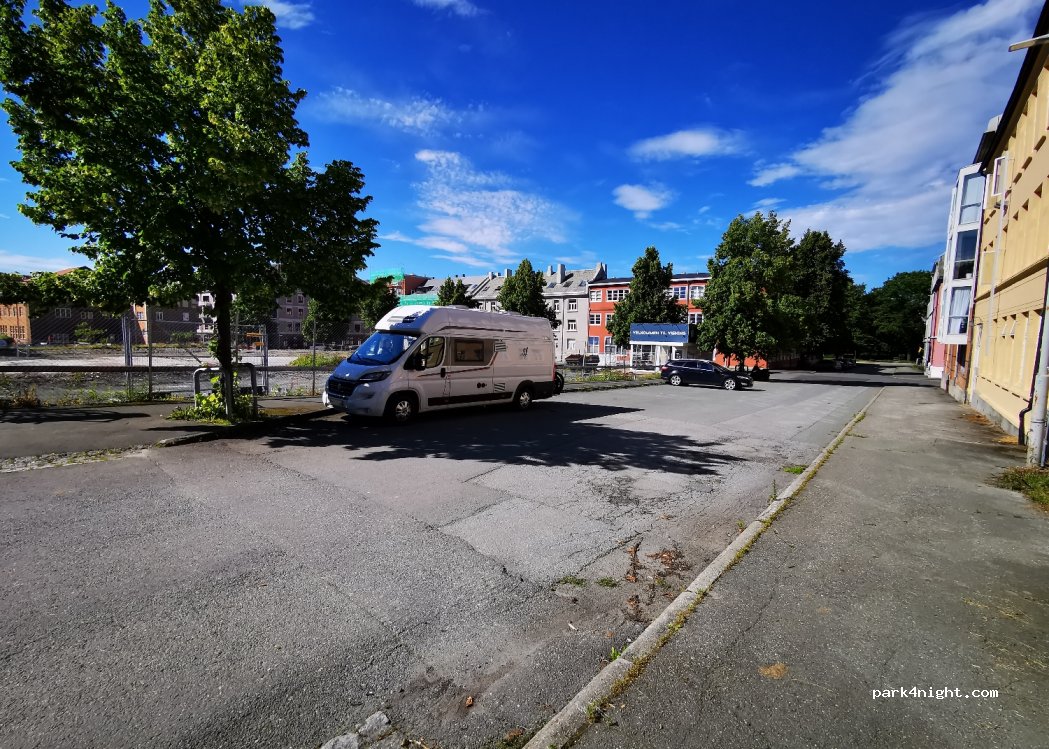 (7043) Trondheim - 7 Aslak Bolts gate — foto