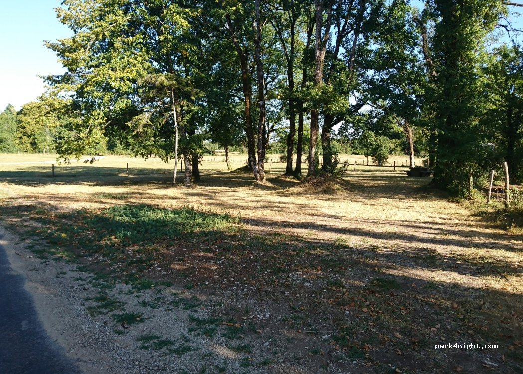 (39130) Saugeot - — foto