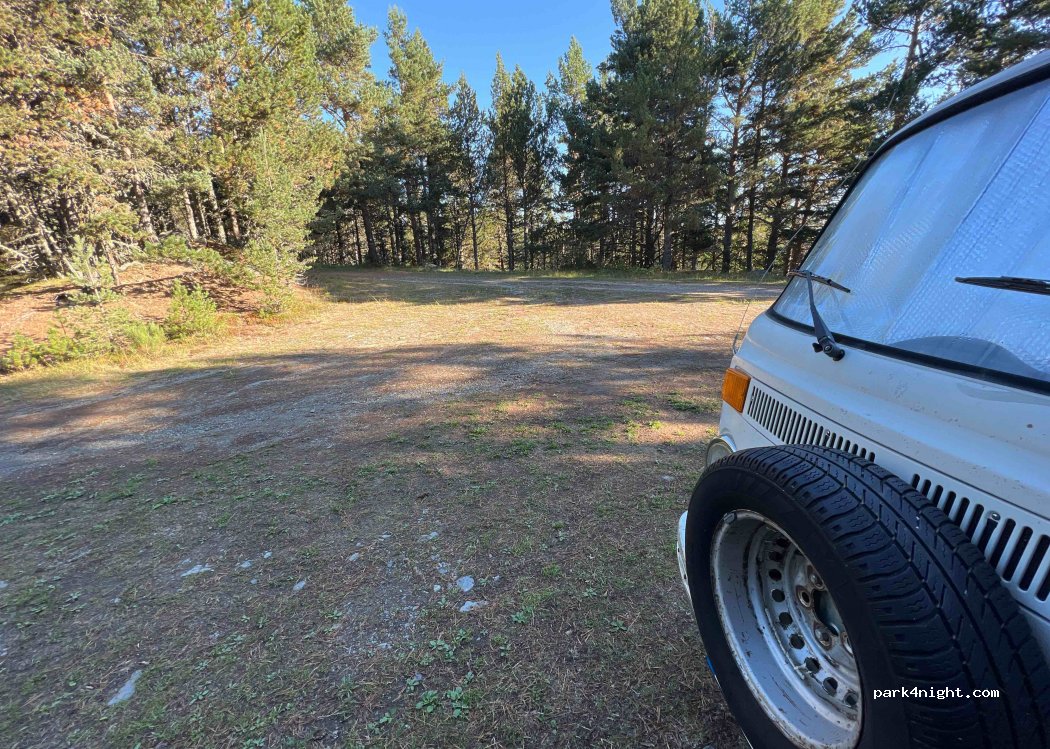 (66210) Formiguères - Unnamed Road — foto
