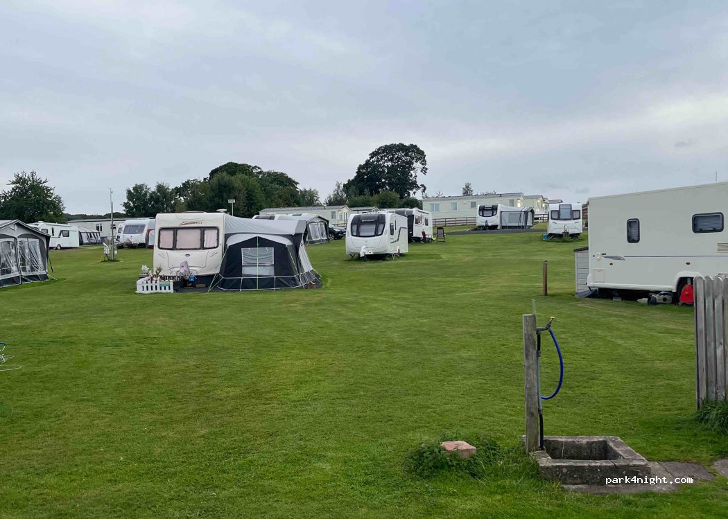 Thirlestane Castle Caravan Park — foto