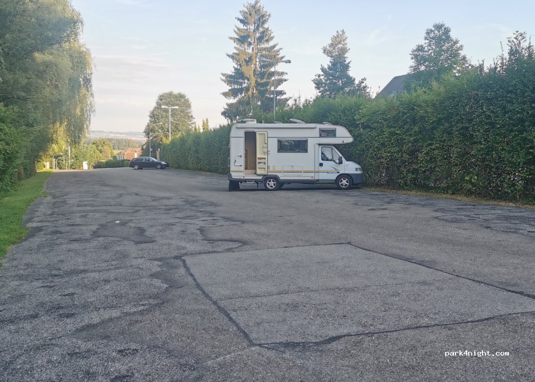 (8910) Affoltern am Albis - 20 Bernhaustrasse — foto