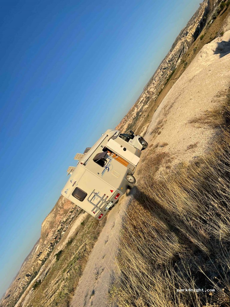 (50180) Göreme - Unnamed Road — foto 2