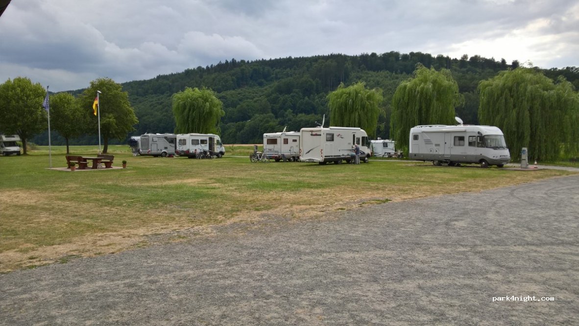Wohnmobilstellplatz Weserbergland — foto