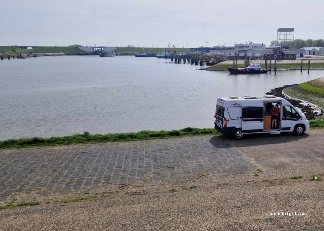 (3251) Stellendam - Meester Snijderweg — foto 3