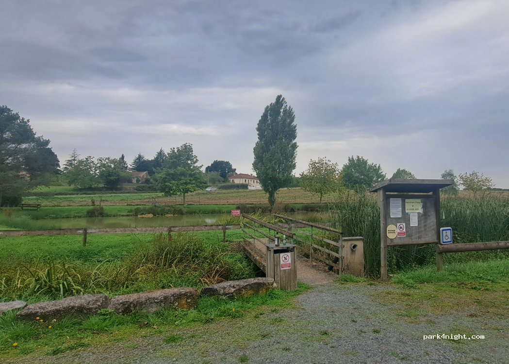 (86410) Bouresse - 46 Rue des Écoles — foto 4