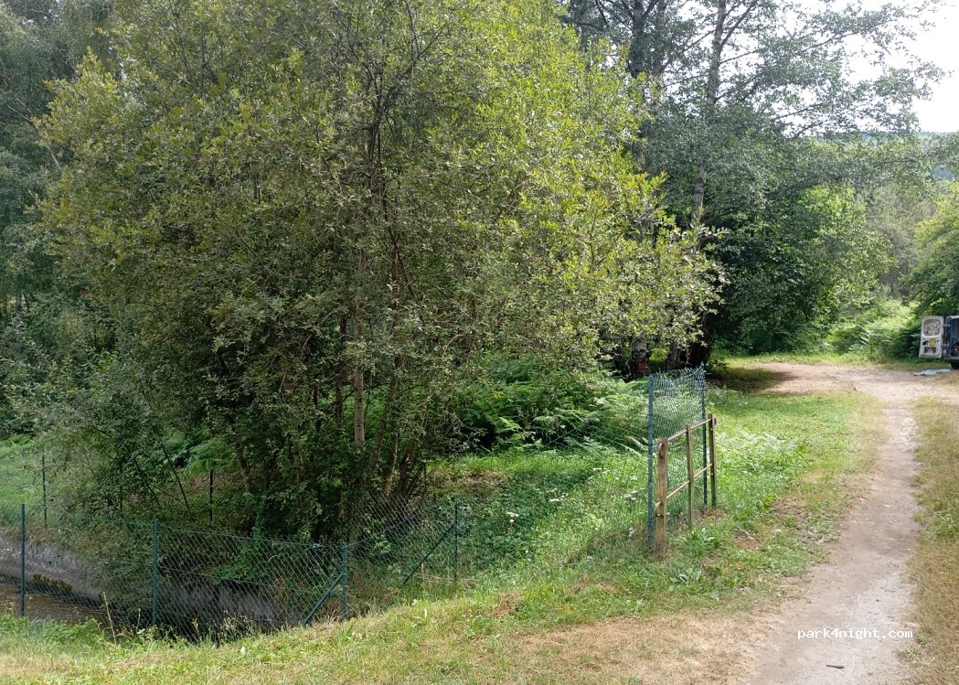 (09460) Mijanès - — foto