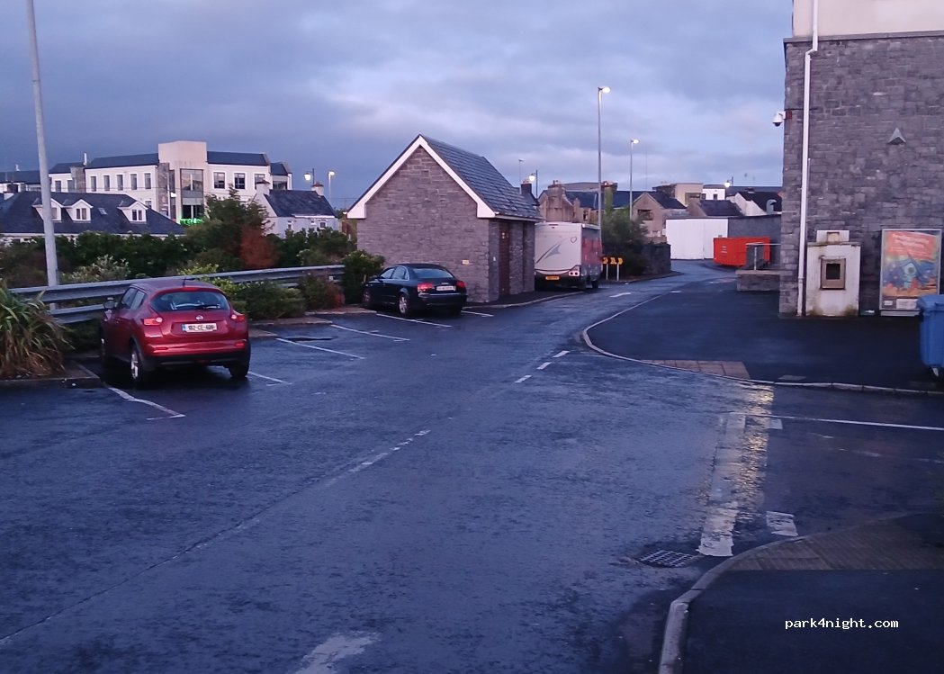 (H91 V6HY) Oranmore - an tSráid Mhór — foto 4