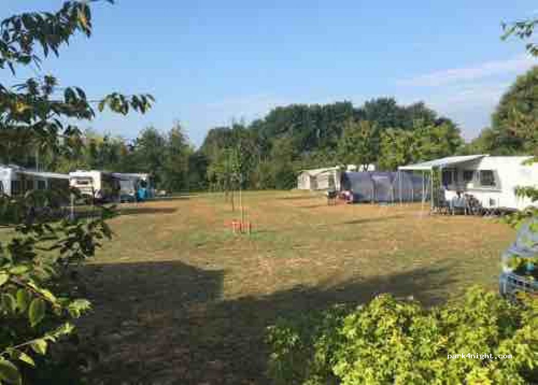 De Rozenhorst - Camping en Vakantiehuisjes — foto 2