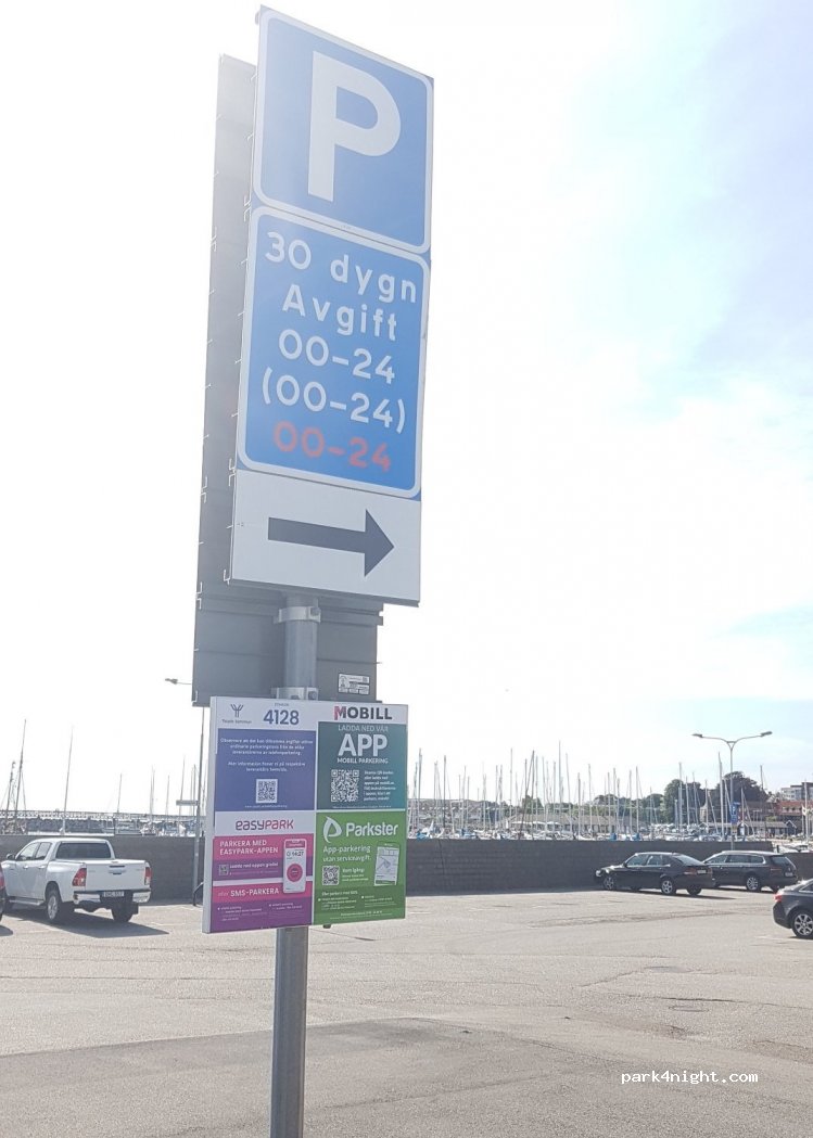 (271 39) Ystad - 5 Båtmansgatan — foto