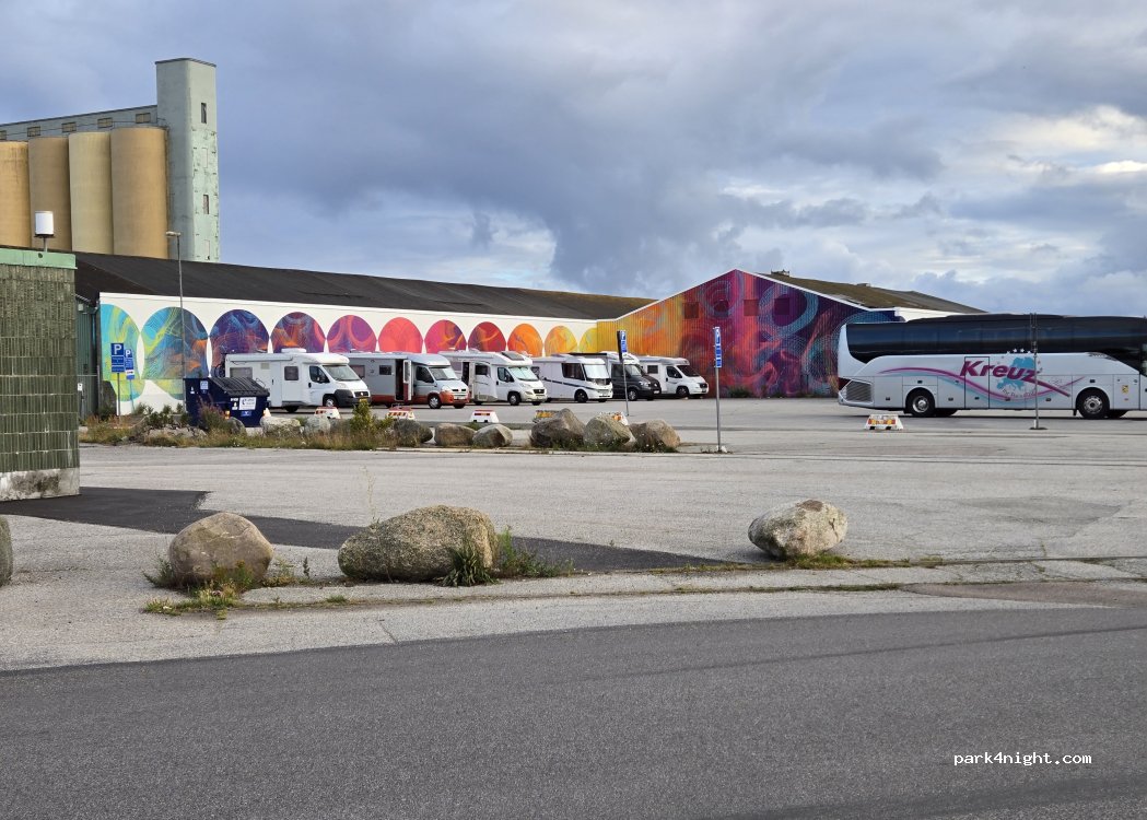 (271 39) Ystad - 5 Båtmansgatan — foto 3