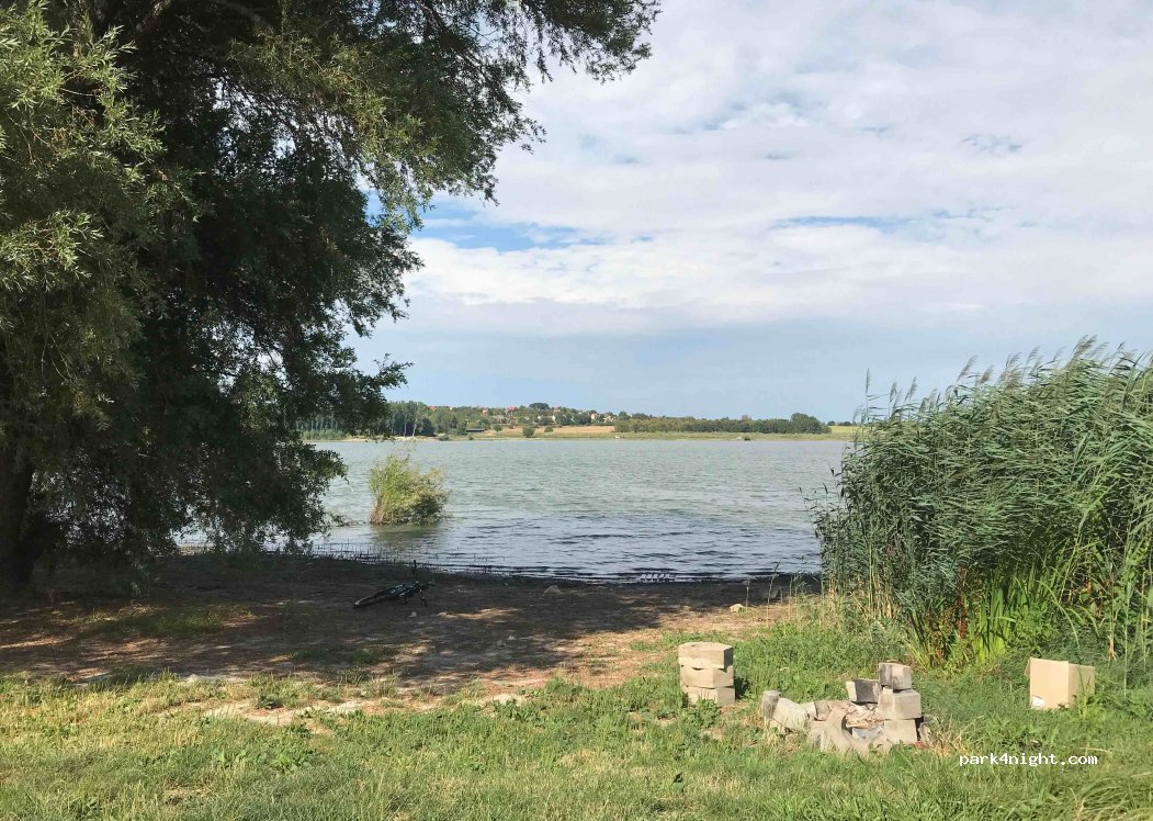 (8052) Fehérvárcsurgó - — foto 2