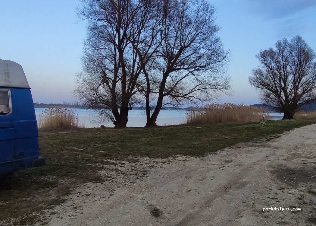 (8052) Fehérvárcsurgó - — foto 3