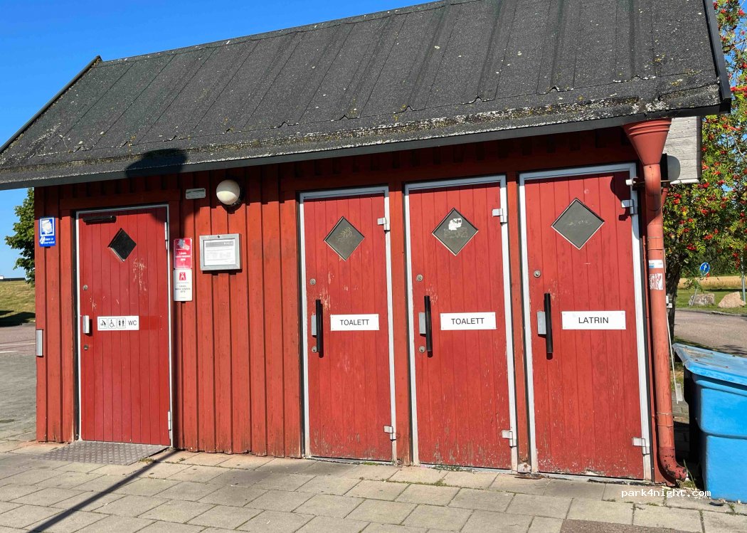 (262 96) Ängelholm - 435 Helsingborgsvägen — foto 2