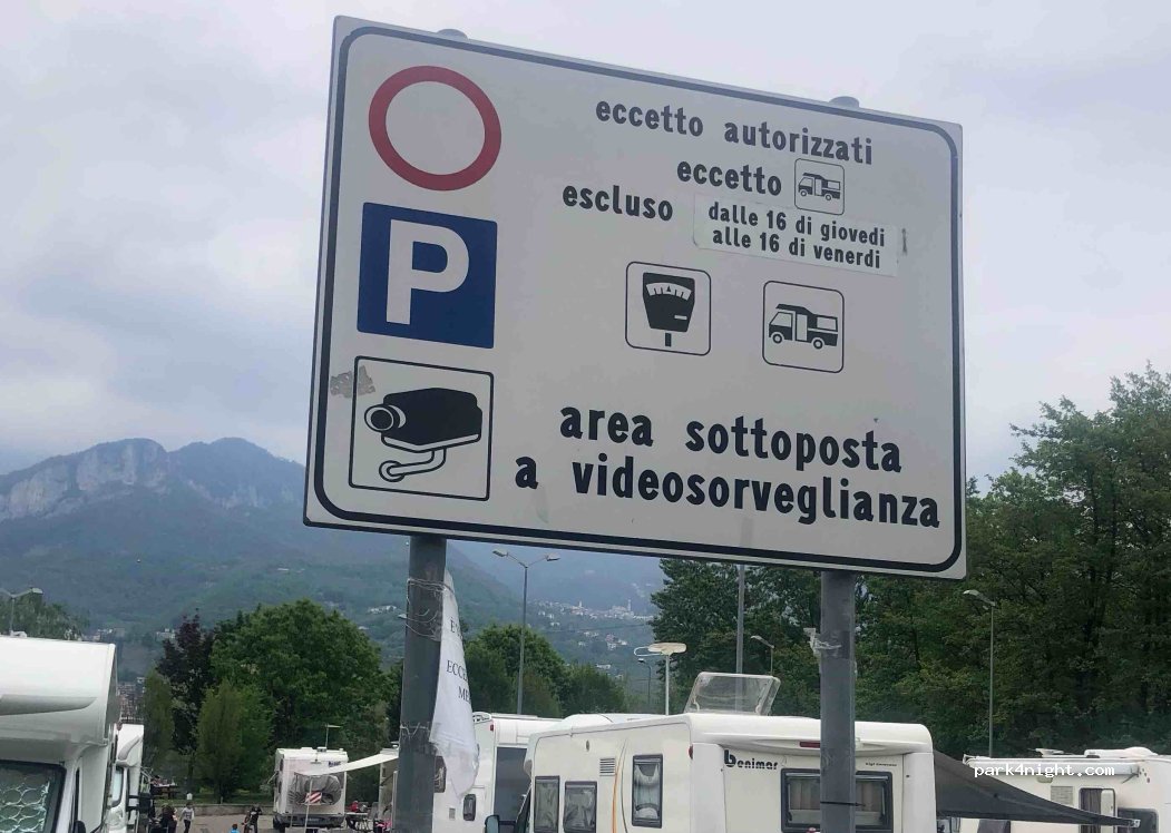 Area Sosta Camper Olginate — foto 3